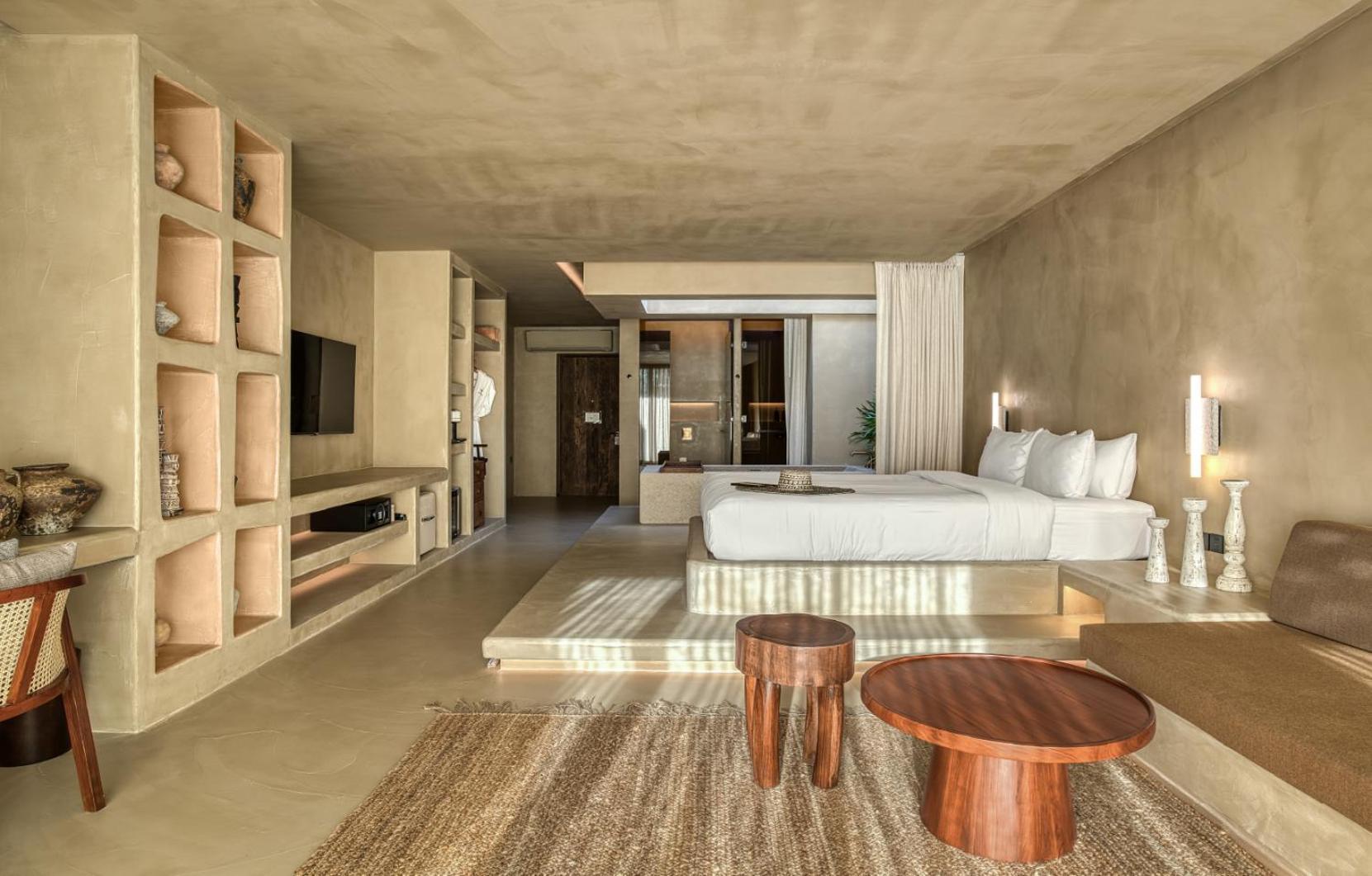 Cafe Del Mar Phuket - & Penthouse 5*