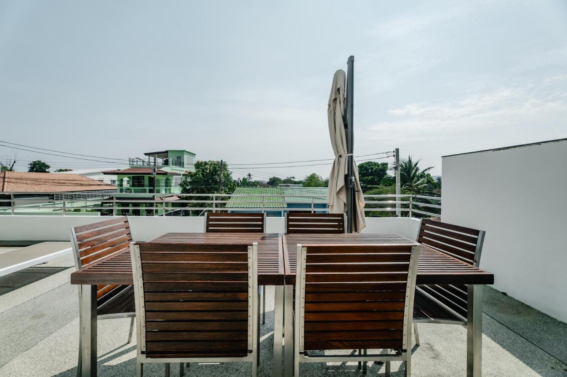 Skyfall Pool In Rawai