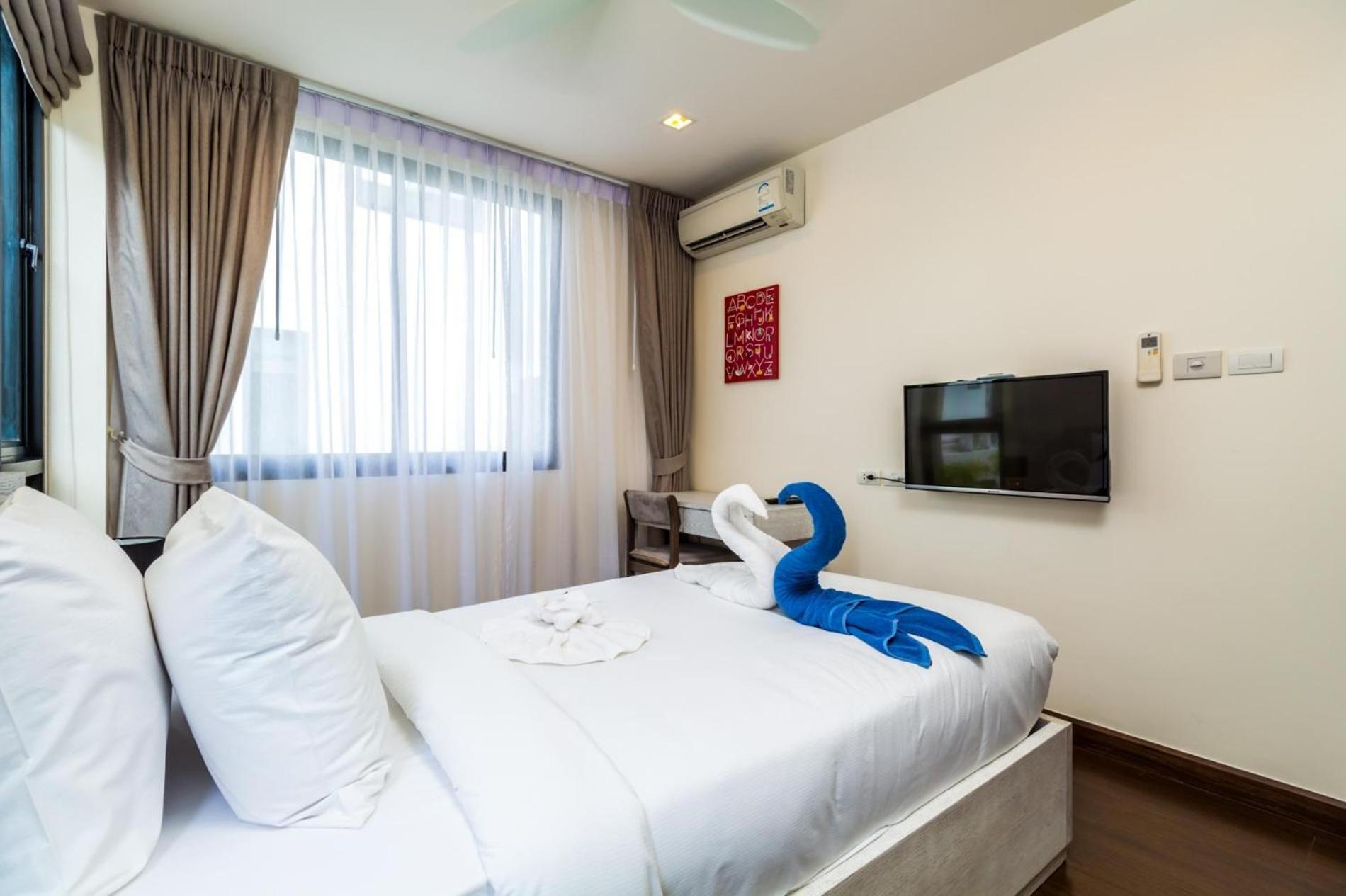 Villa Phuket With Rooftop Pool In Laguna Park
