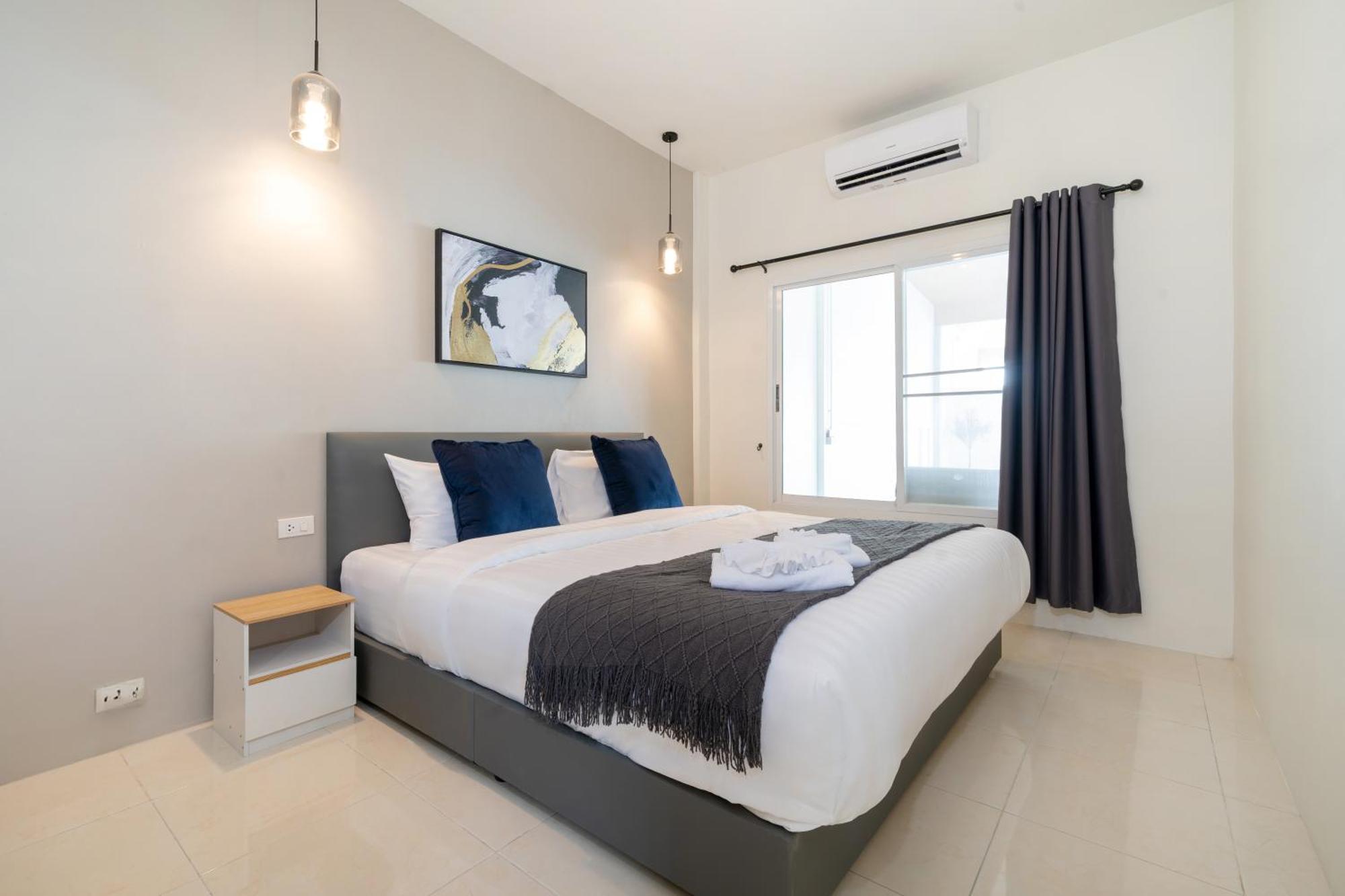 Prime Patong-5br-6br Pool Photo Before Book Holiday home