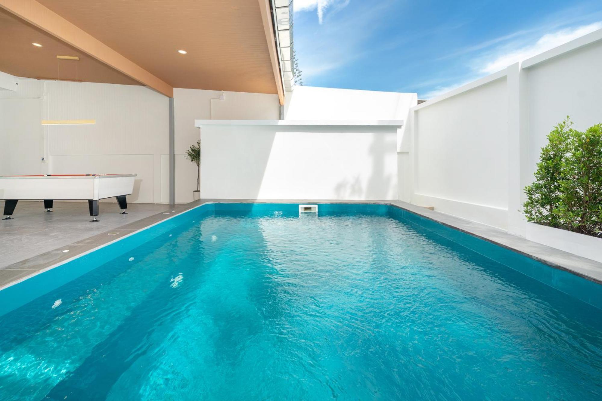 Holiday home Prime Patong-5br-6br Pool Photo Before Book *