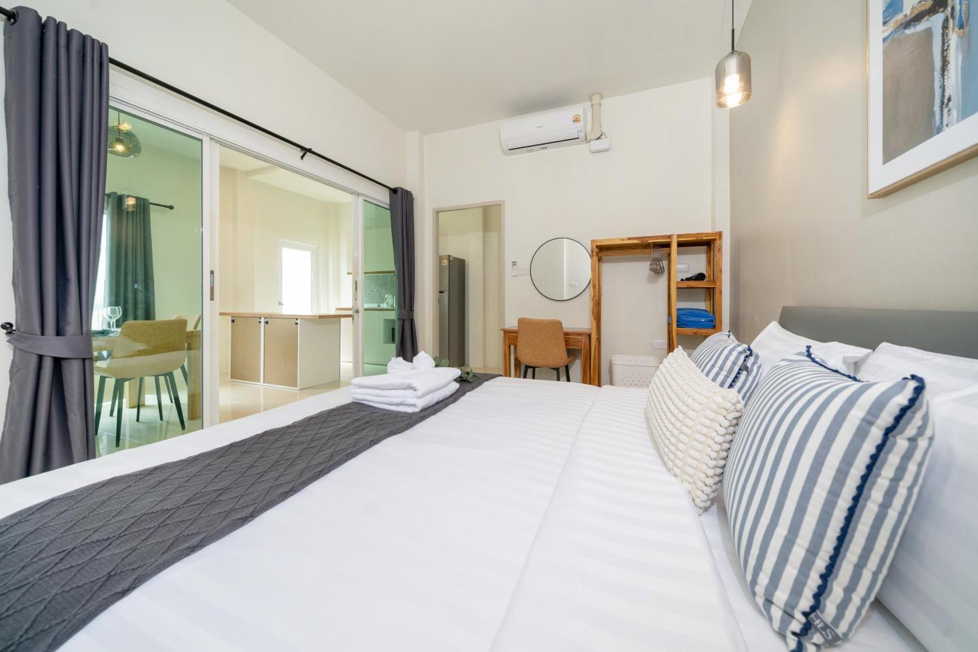 Holiday home Prime Patong-5br-6br Pool Photo Before Book Patong