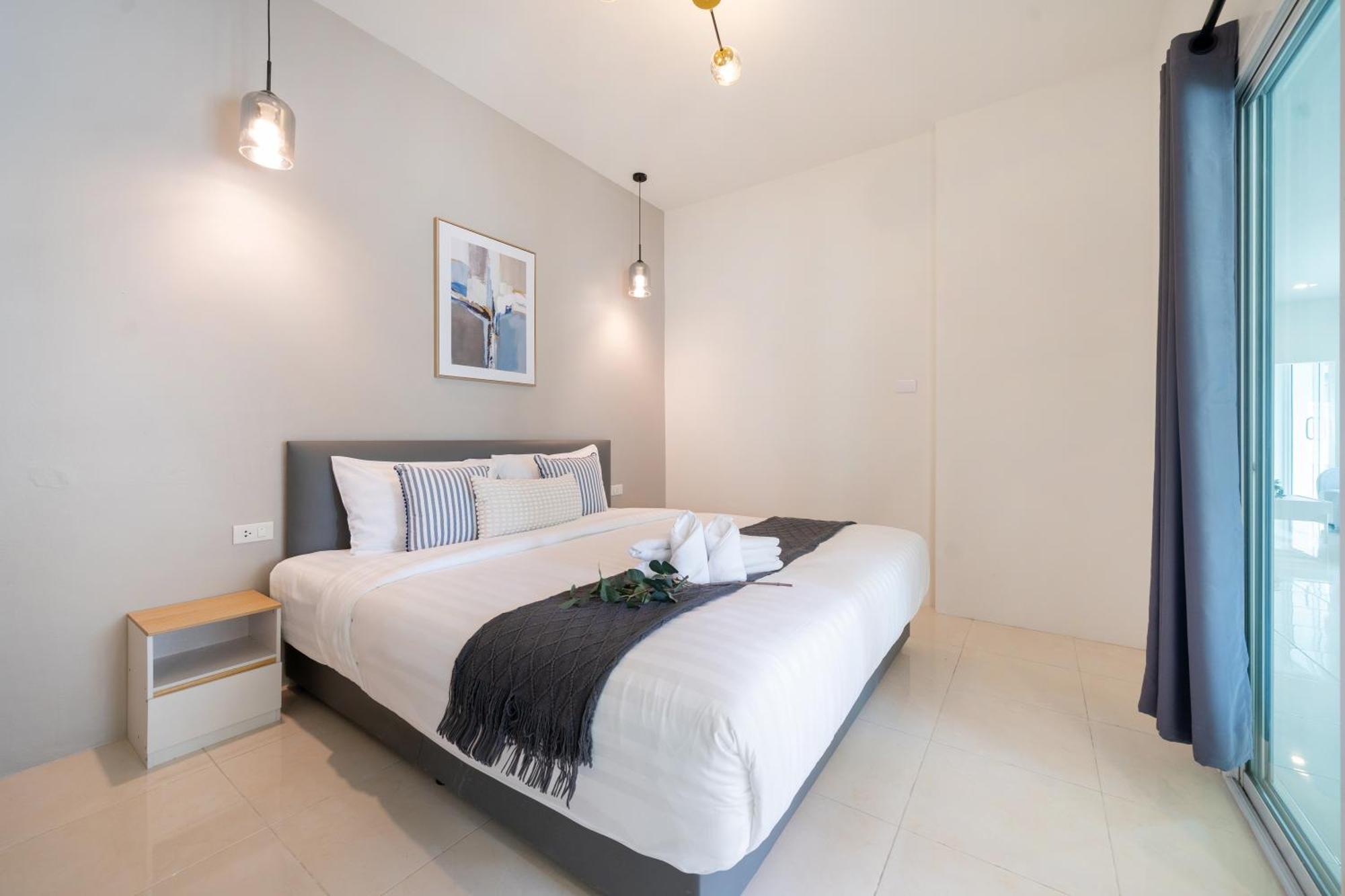 Holiday home Prime Patong-5br-6br Pool Photo Before Book Patong