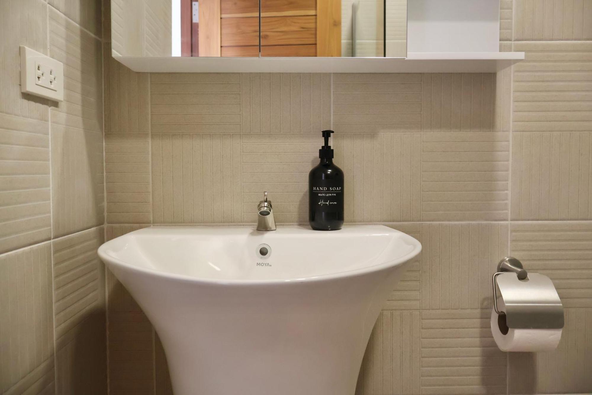 Chonlada - 2 Bedroom Pool Access - Ferienhaus Strand Kamala