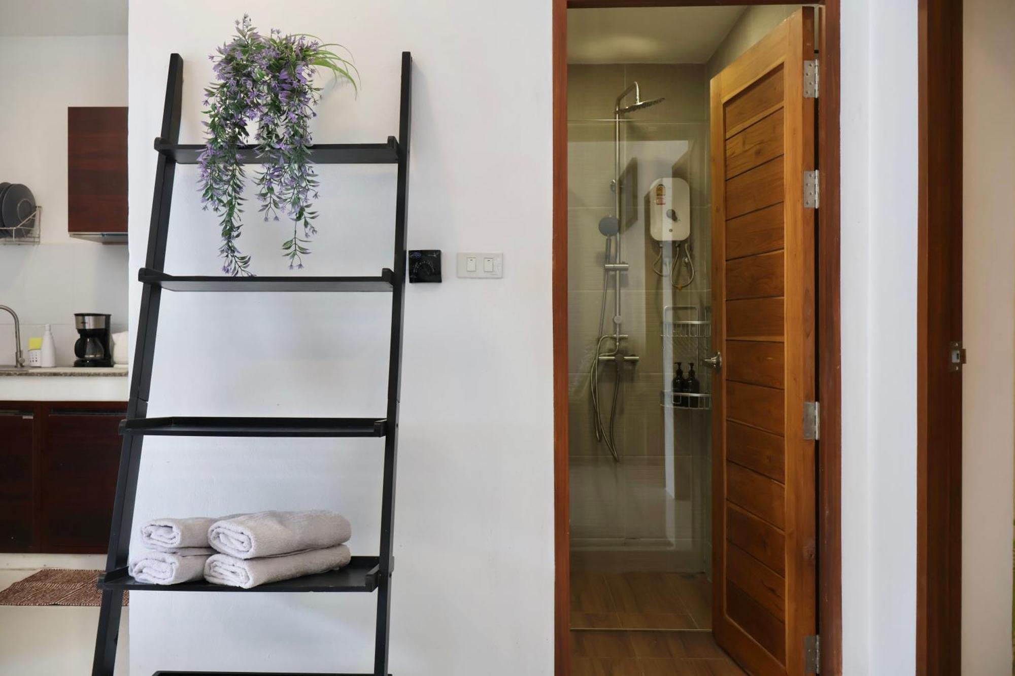Chonlada - 2 Bedroom Pool Access - *