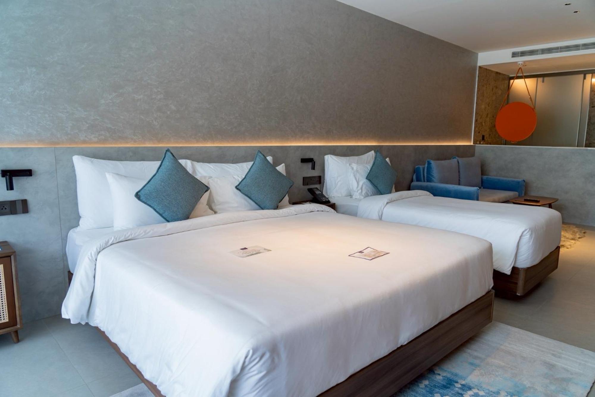 Kora Phuket Bang Tao Beach (Phuket)