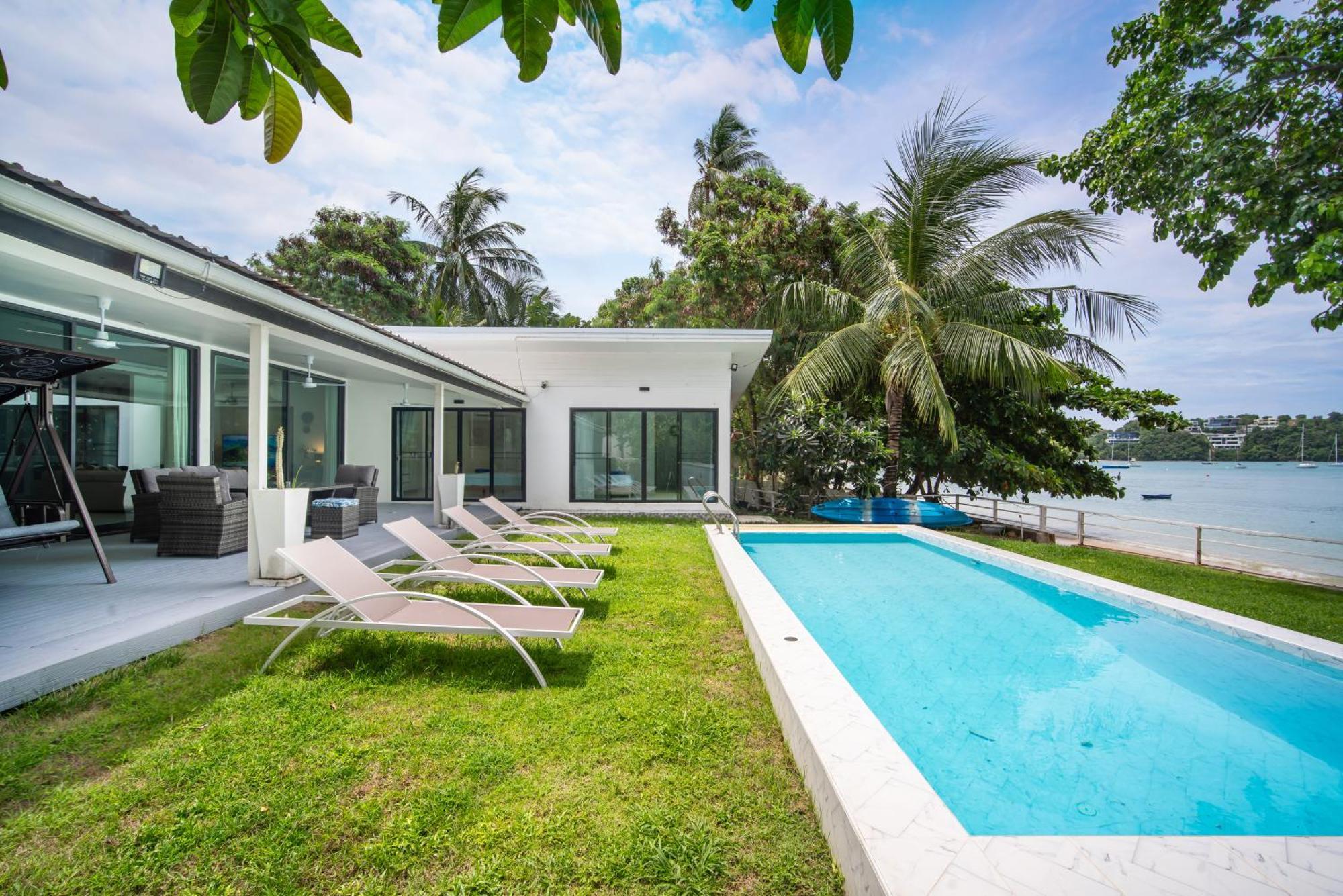 Mona Seaview Pool Front Aoyon Vila