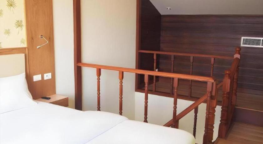 Hotel Ecozy Phuket