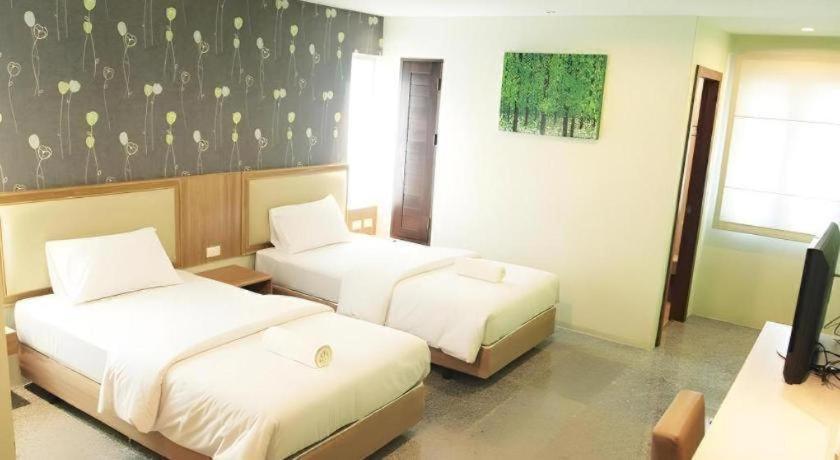 Ecozy Hotel