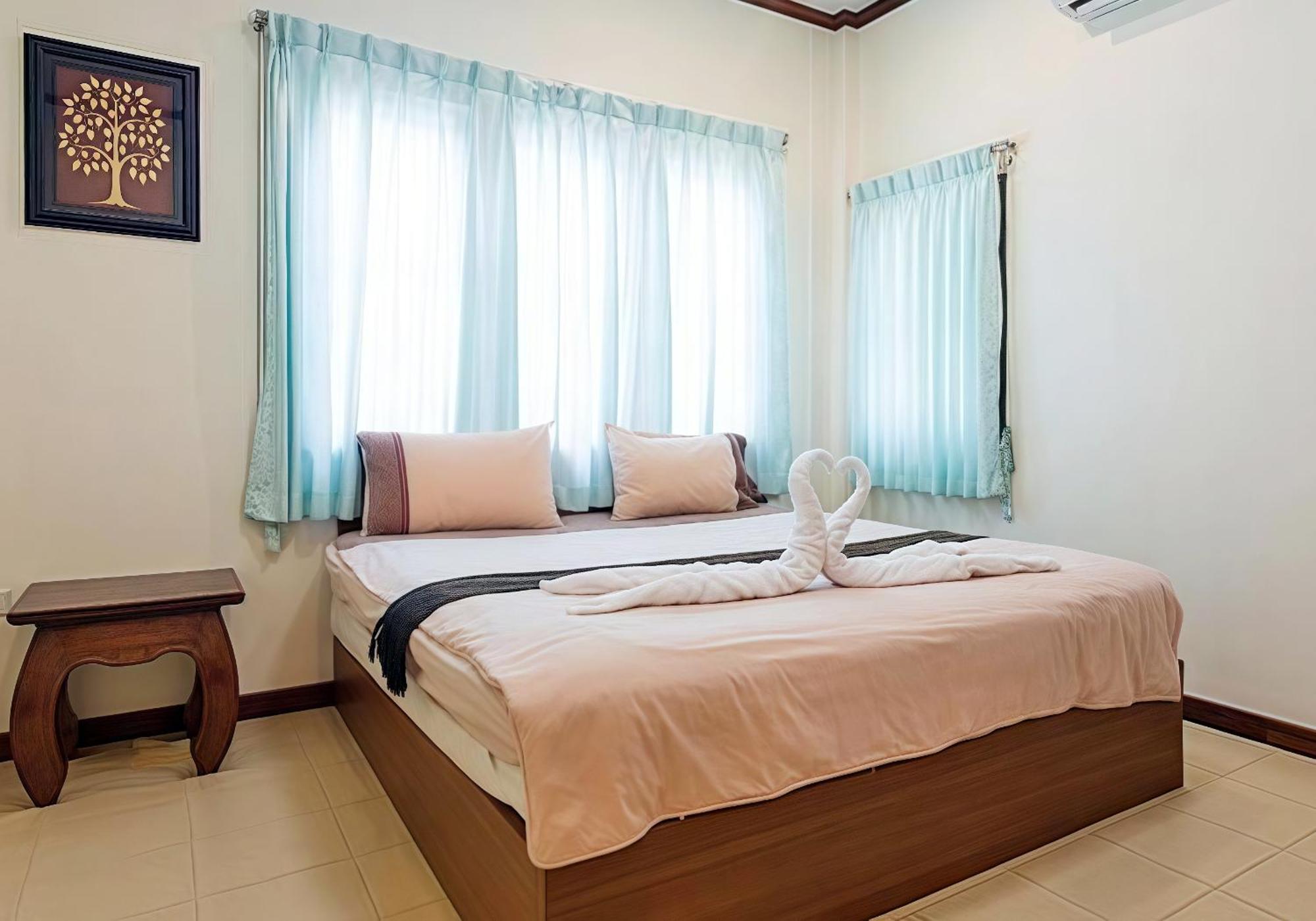 Oya International Phuket 4* Ban Suan (Phuket)