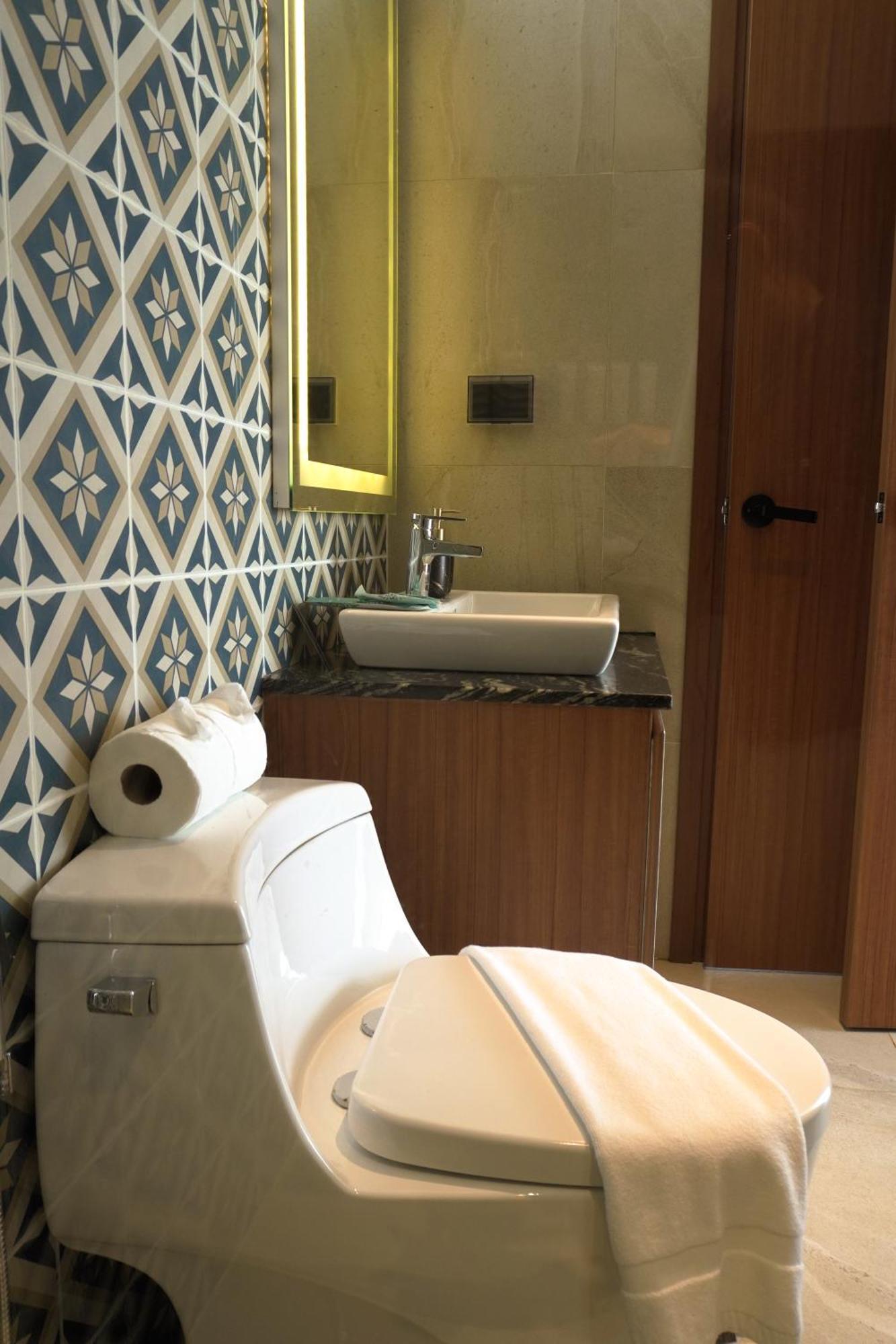Hotel The Ozone Residences Bangtao 4*