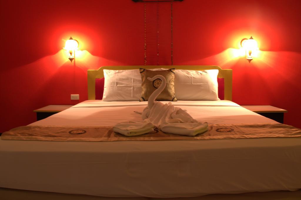 Sweet Hotel Surin Beach (Phuket)