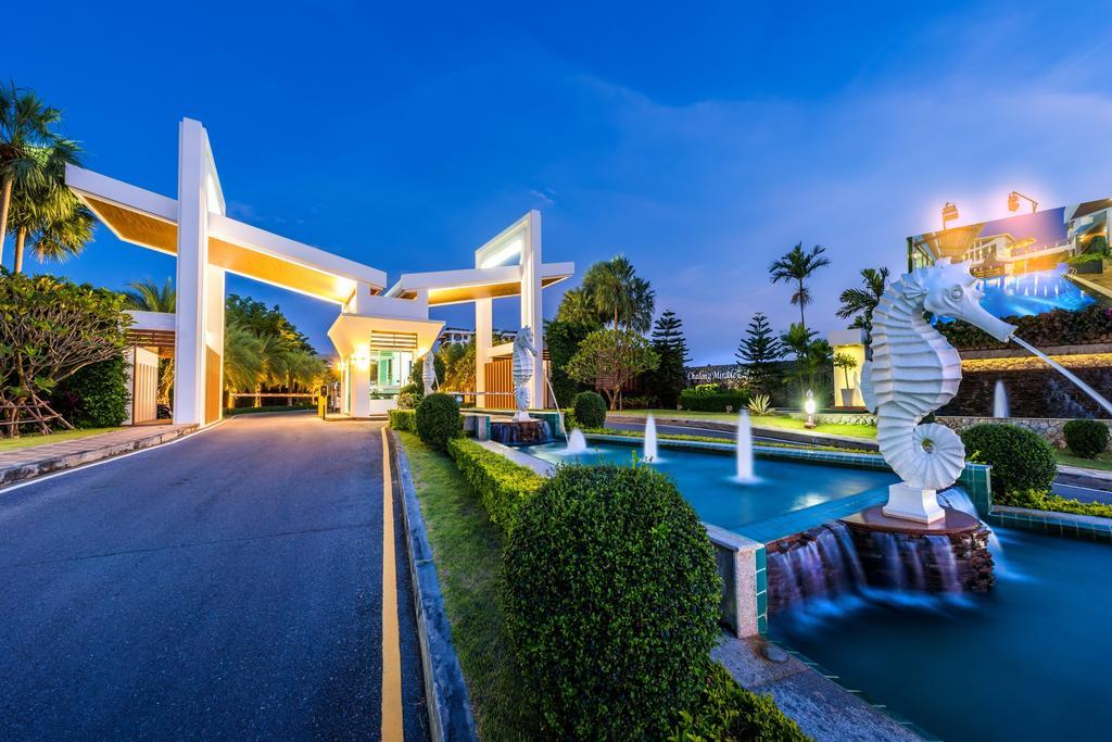Chalong Miracle Lakeview Phuket