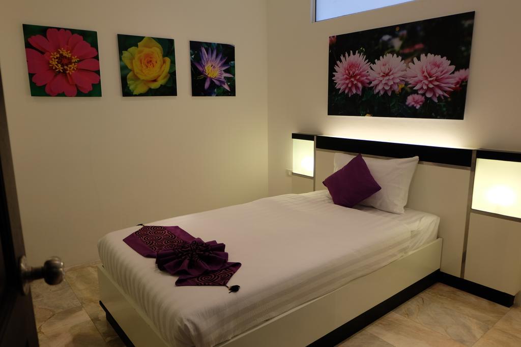 Aparthotel Phuket Seaview Resotel