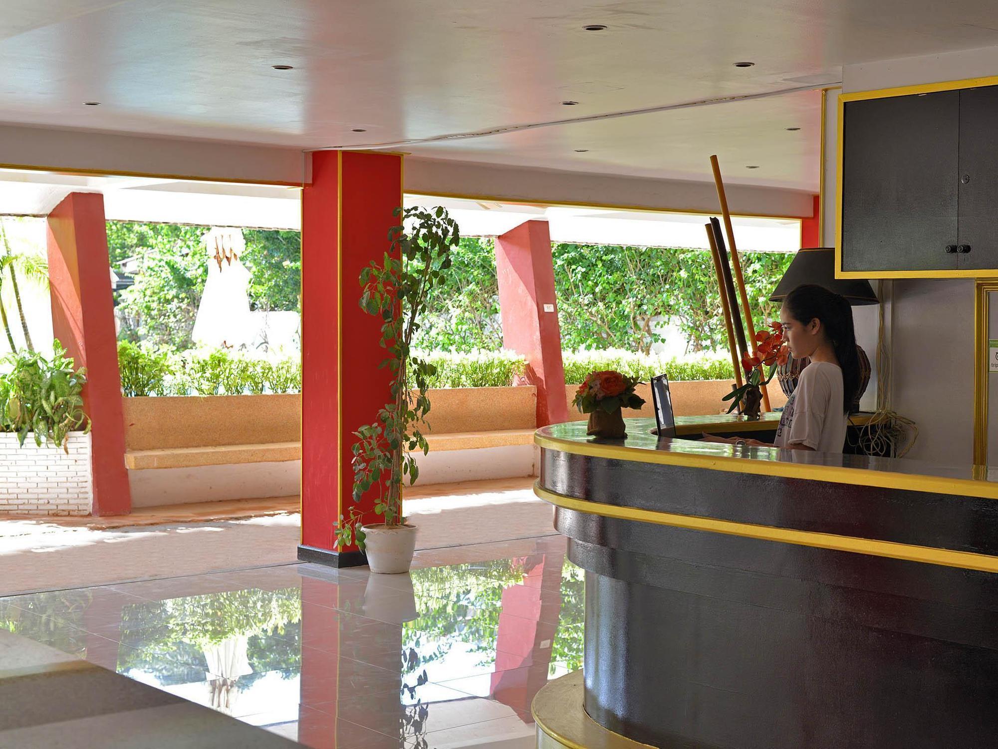 Sweet Surin Beach (Phuket)