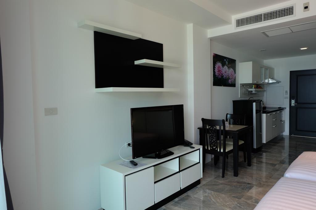 Aparthotel Phuket Seaview Resotel