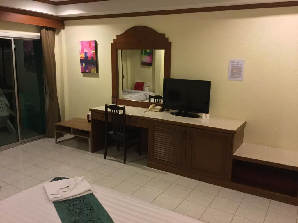 The Yim Siam Patong
