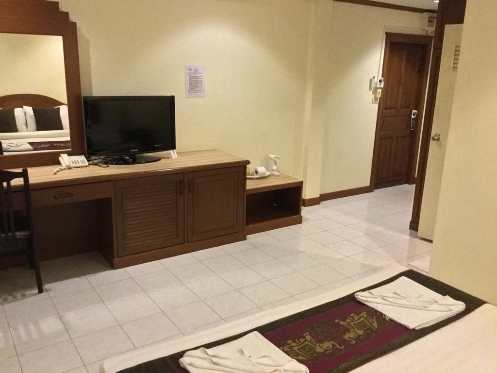 Hotel The Yim Siam Patong