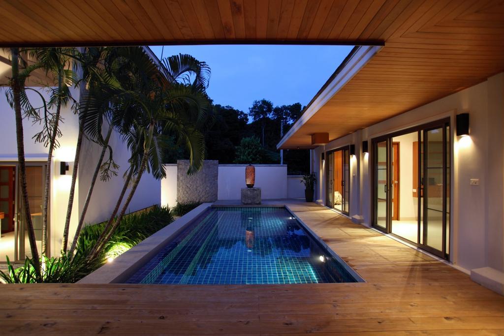 Vila Nai Harn Beach Villa Nai Harn