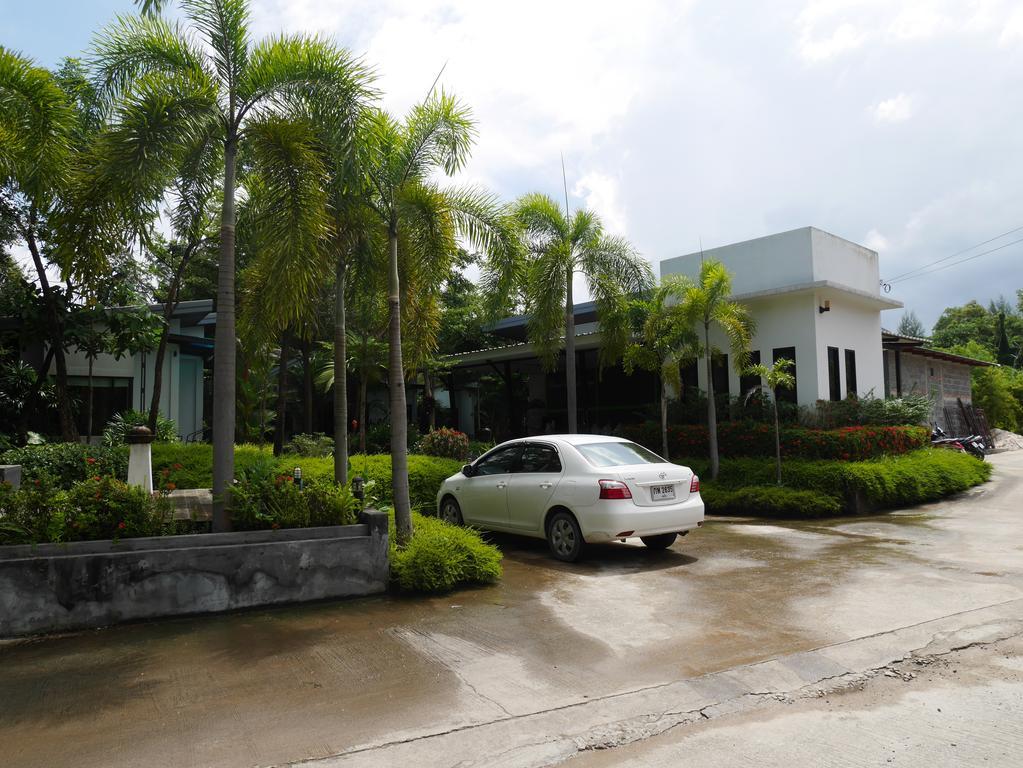 Tempat peranginan Baan Armeen 2*