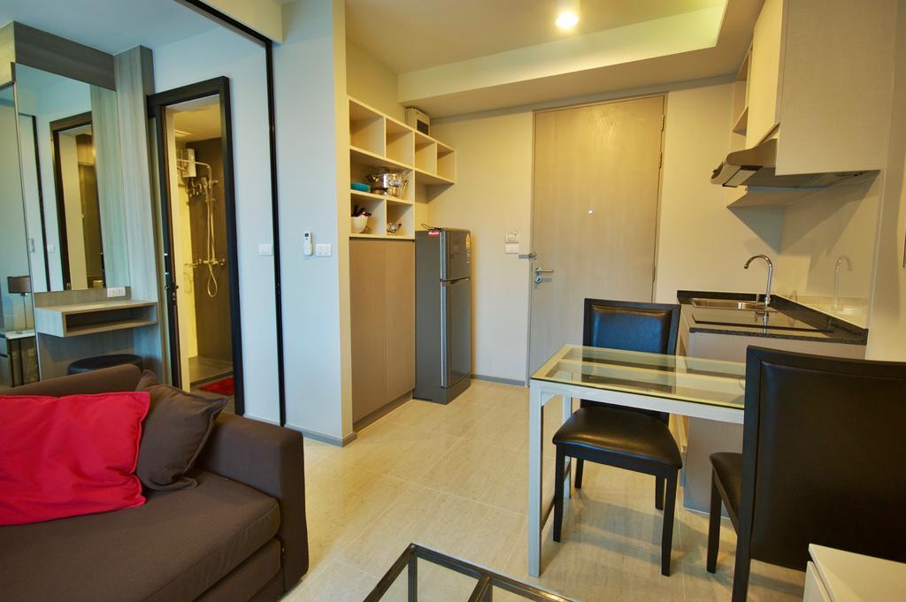 Apartment 6th Avenue By Risa *