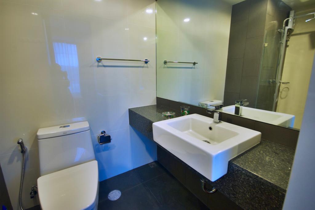 6th Avenue By Risa Surin Beach (Phuket)