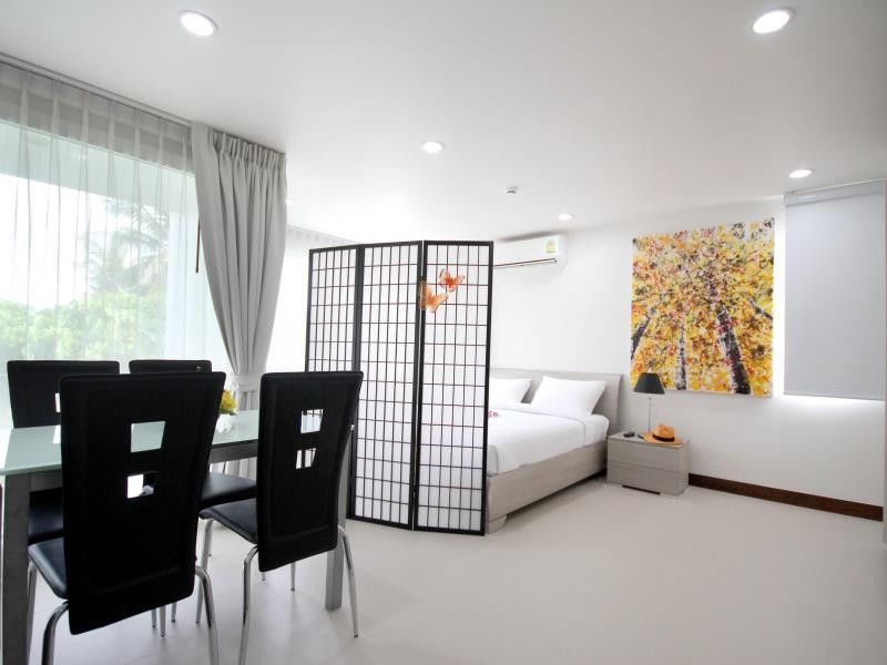 Butterfly Apartment
