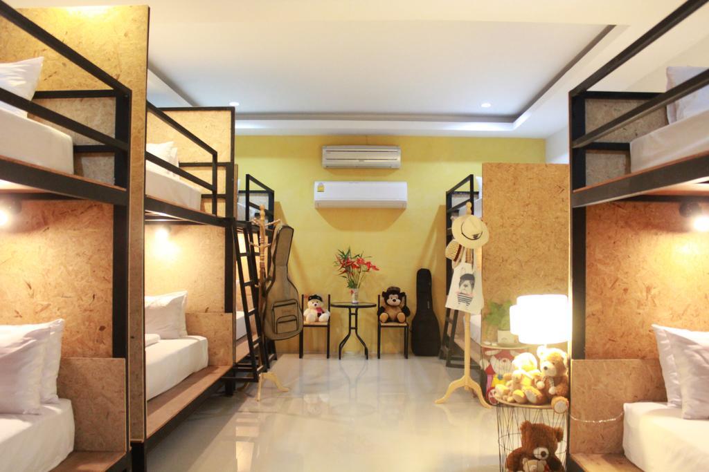 Eat N Sleep Hotel 2*