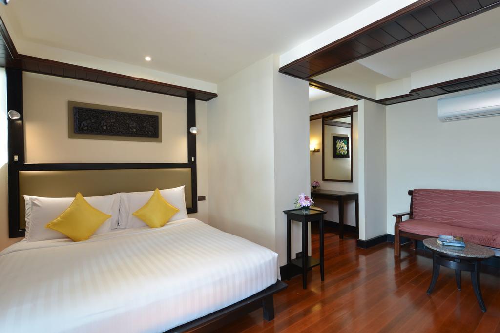 Resort Andaman White - Sha