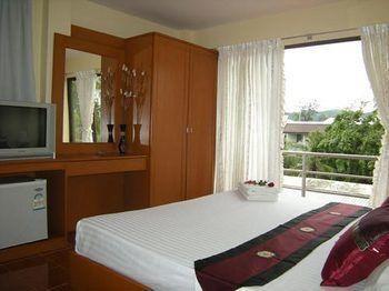 Rose 50m To Guest house