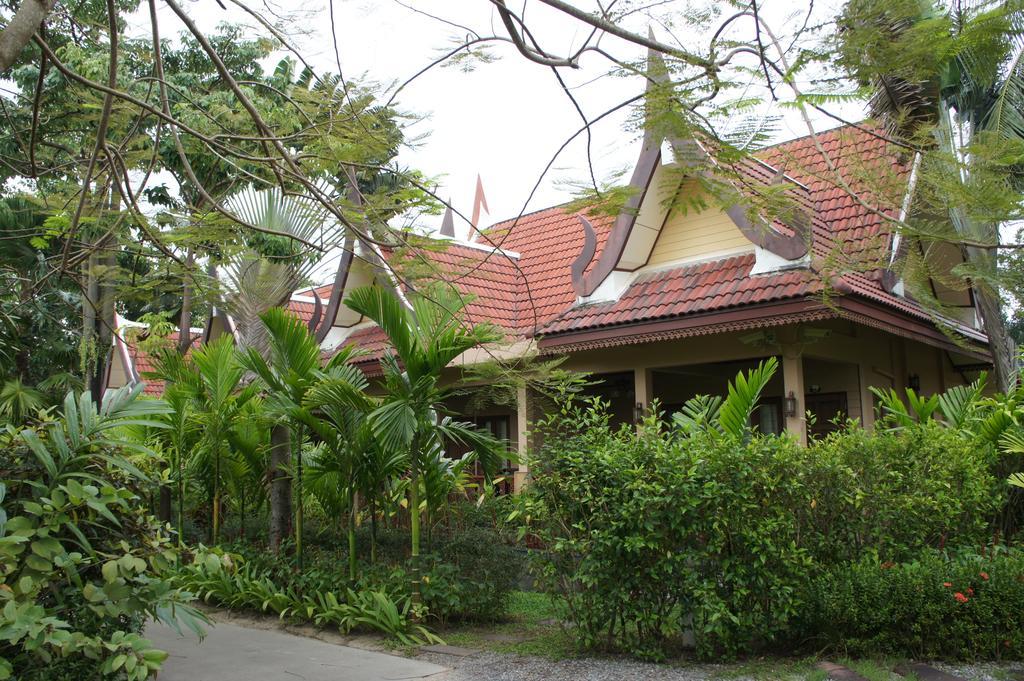 Palm Village Tempat peranginan