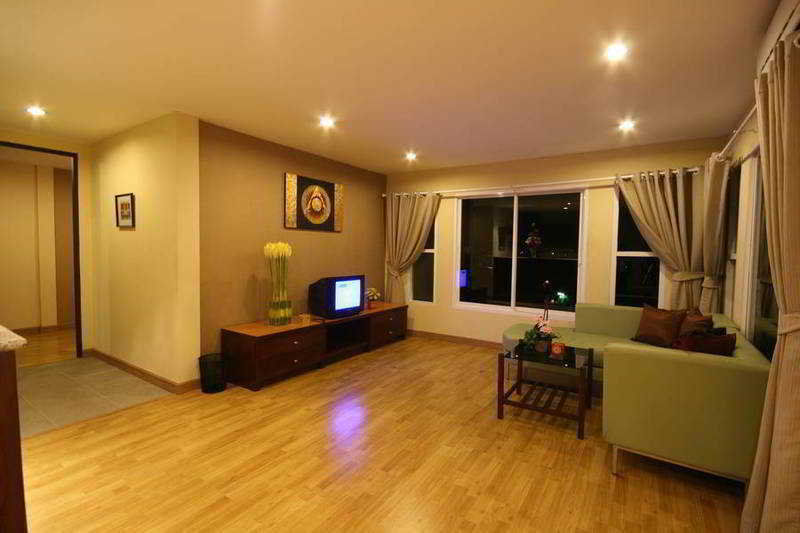 Resort Bhukitta Boutique Town Phuket
