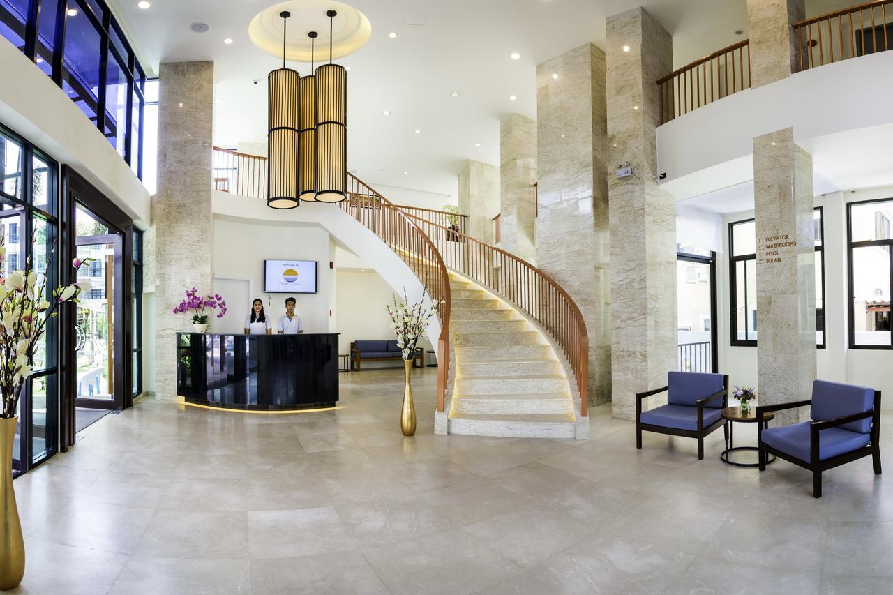 Hotel The Lunar Patong 4*