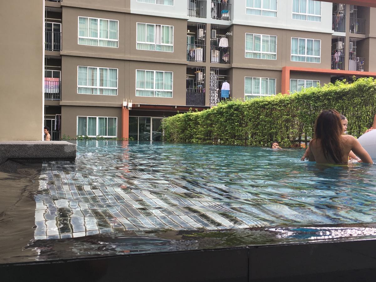 Modern At Apartment Kathu