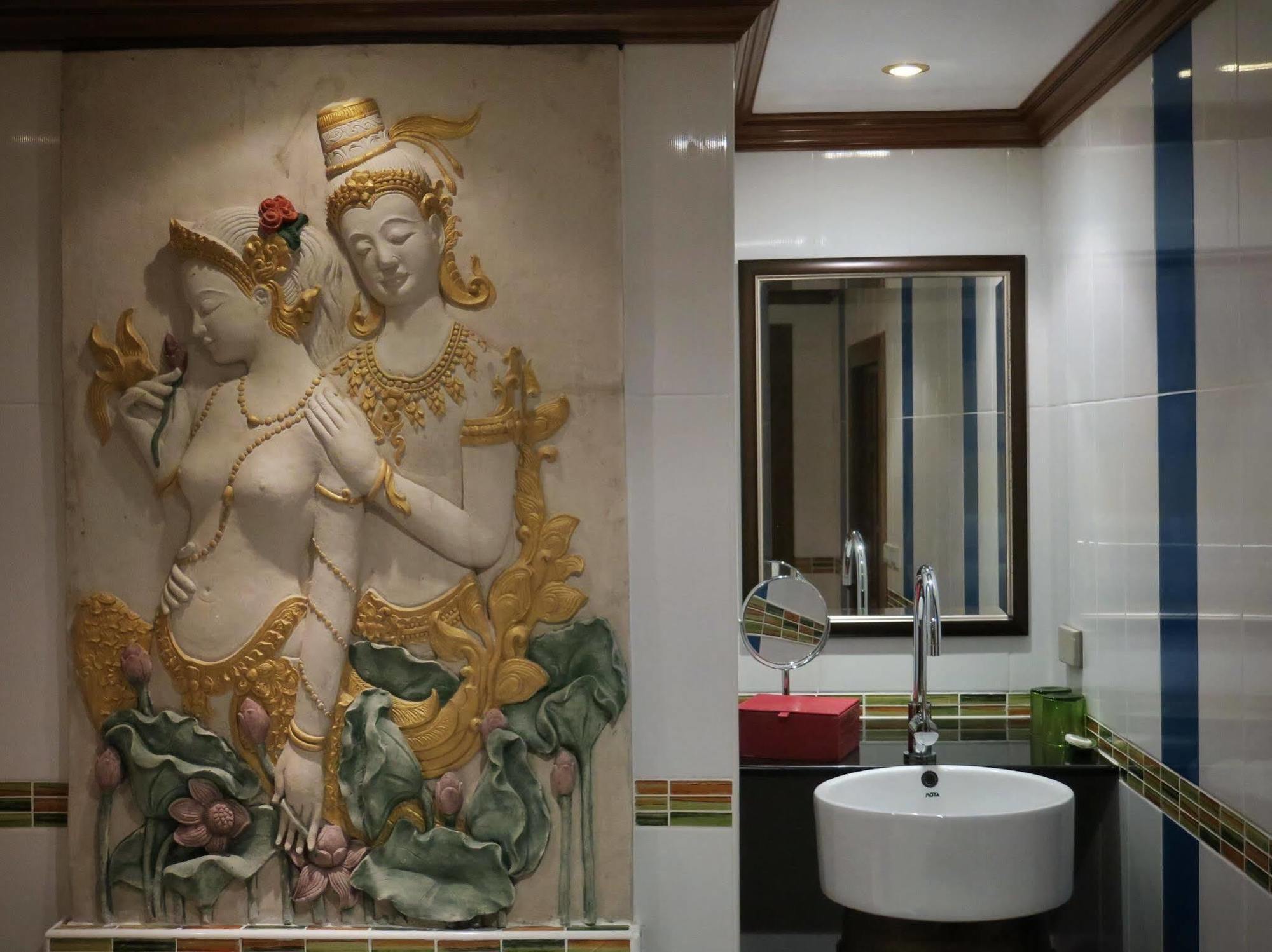Baan Wanicha Resort-sha Extra Plus 4* Phuket