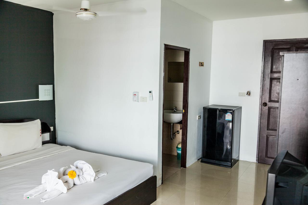 Guest house Happy Fish 2*