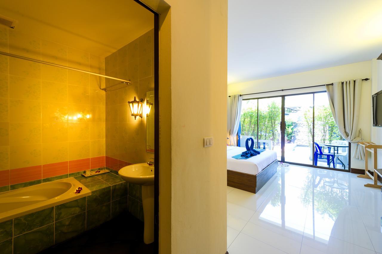 Jr Siam Resort 2*