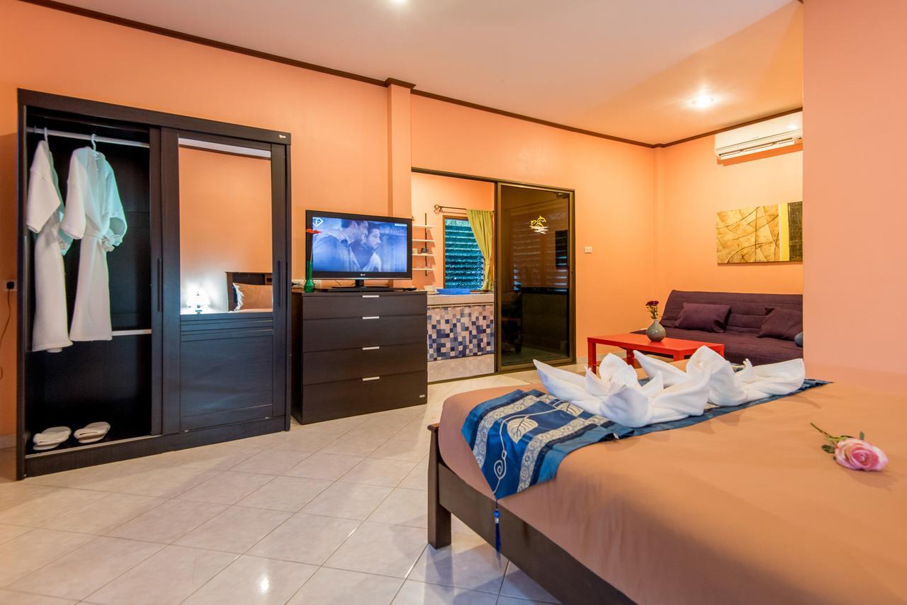 Tananza & Phuket Tempat peranginan 3*