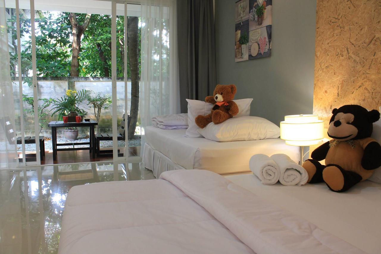 Eat N Sleep Phuket