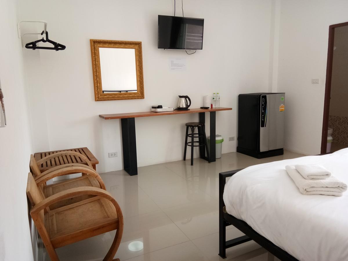 The Wang Apartment Chalong