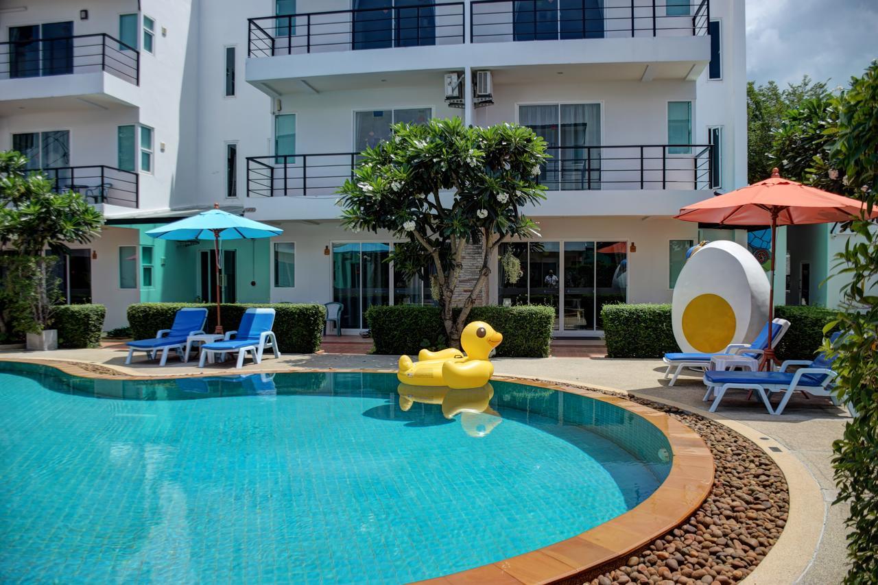 Pool Access 89 @rawai Hotel 4*