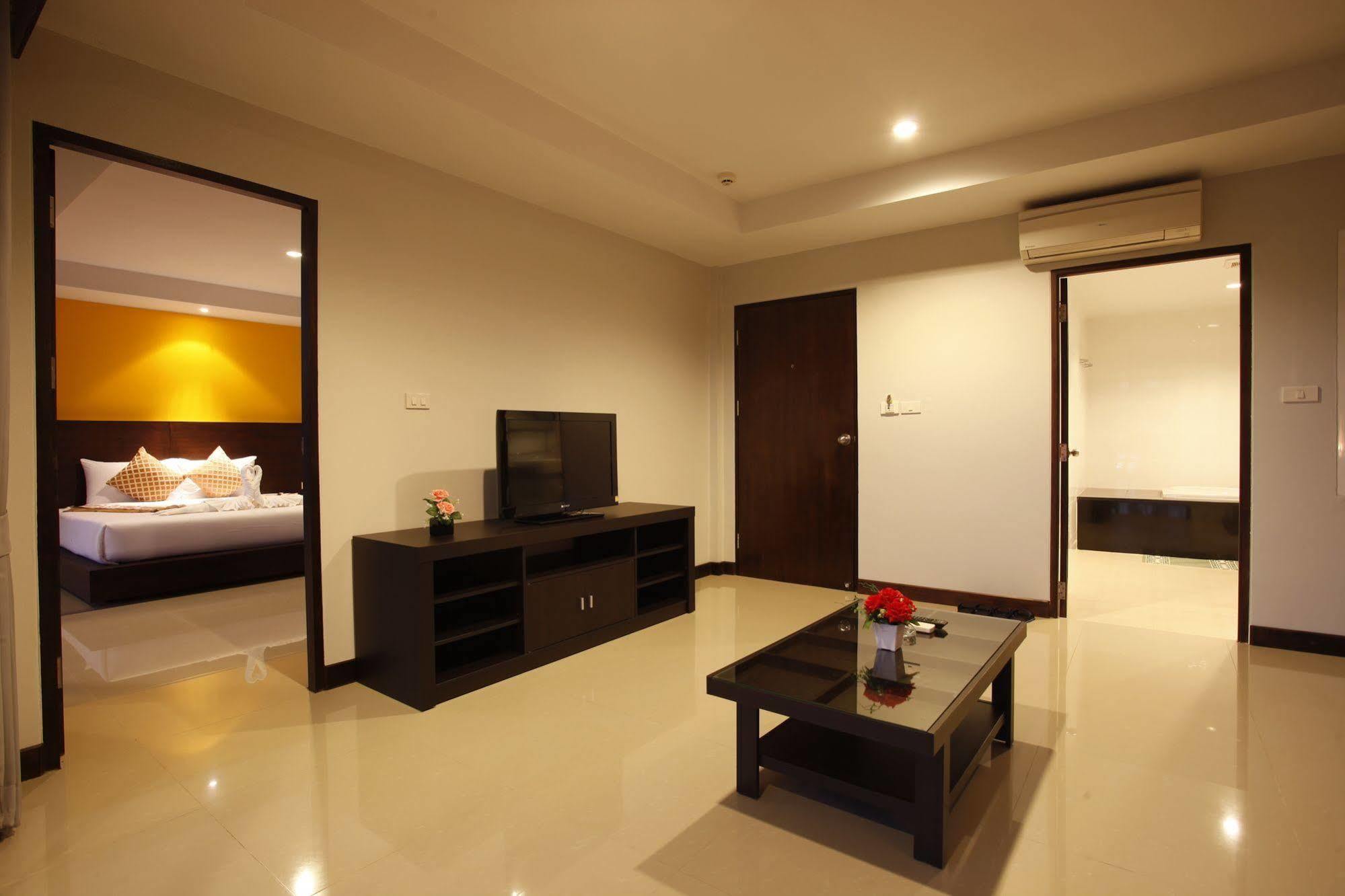 Nize Hotel 3*