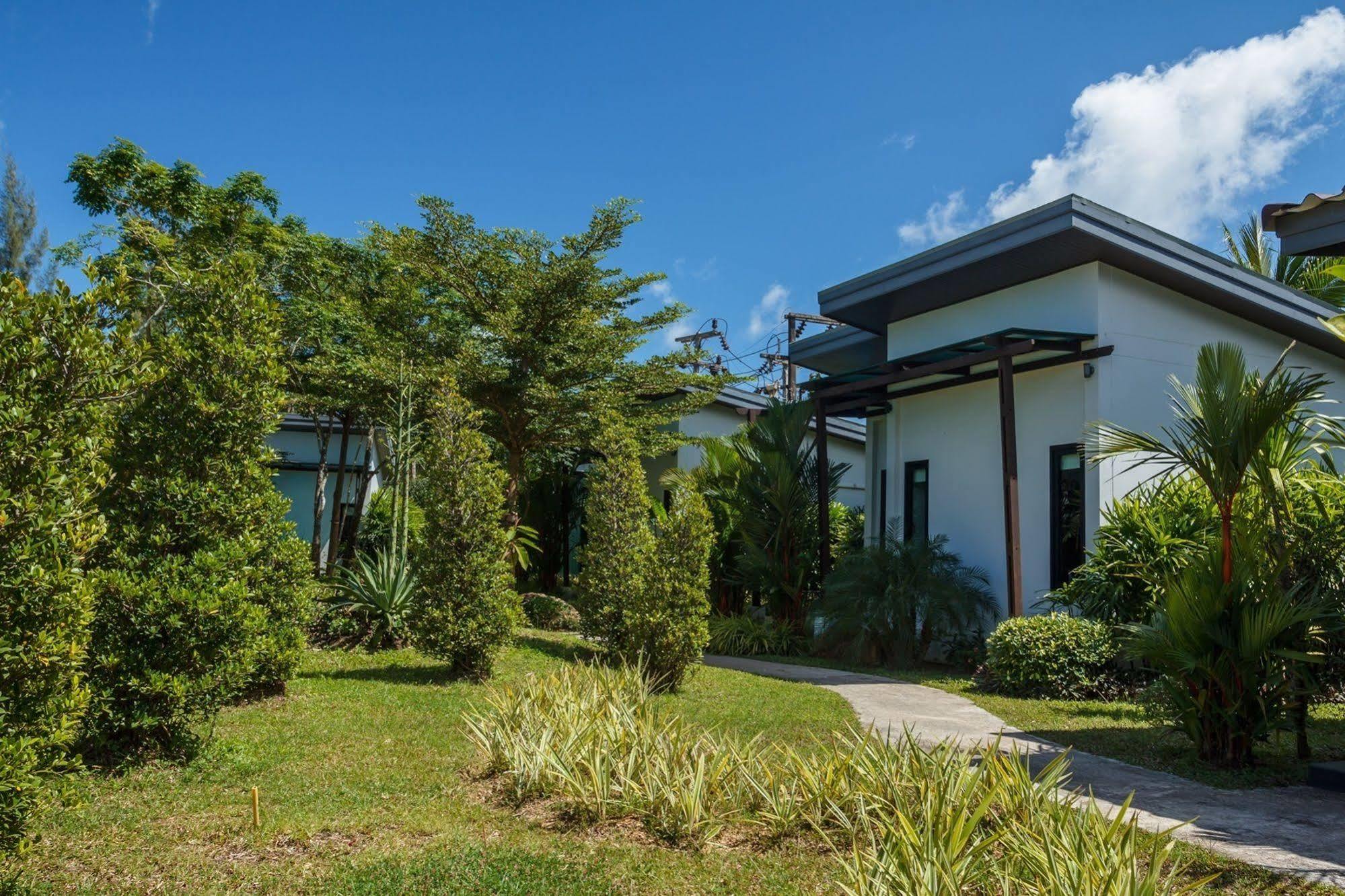 Baan Armeen Tempat peranginan Pantai Bang Tao