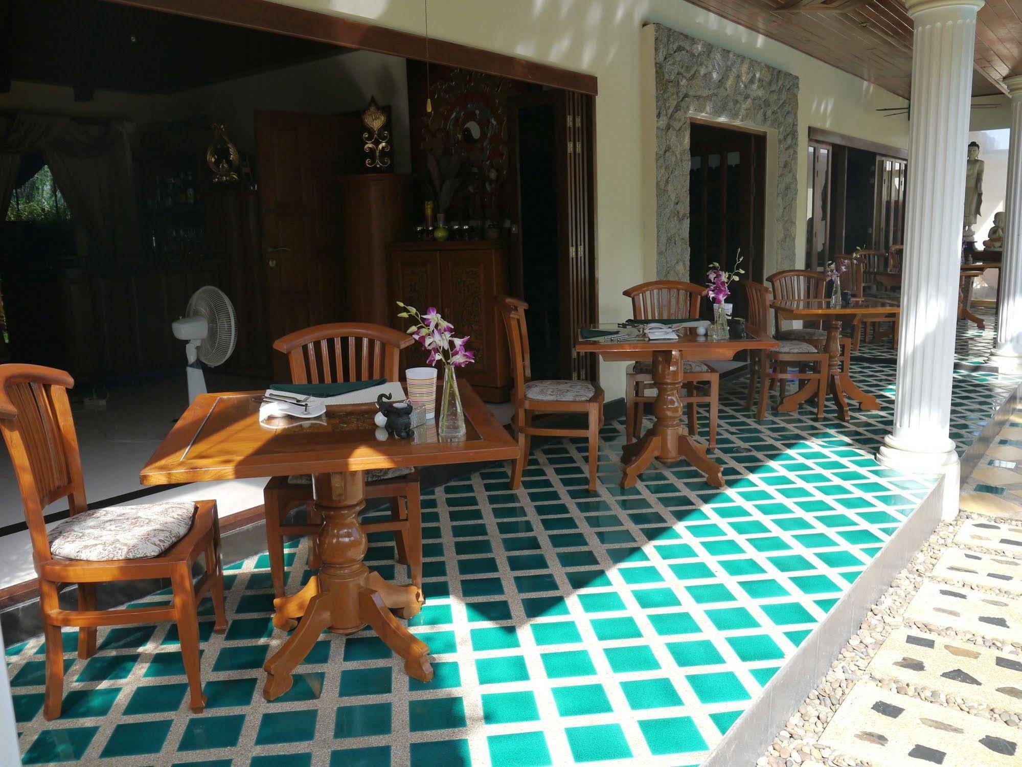 Baan Wanicha Resort-sha Extra Plus