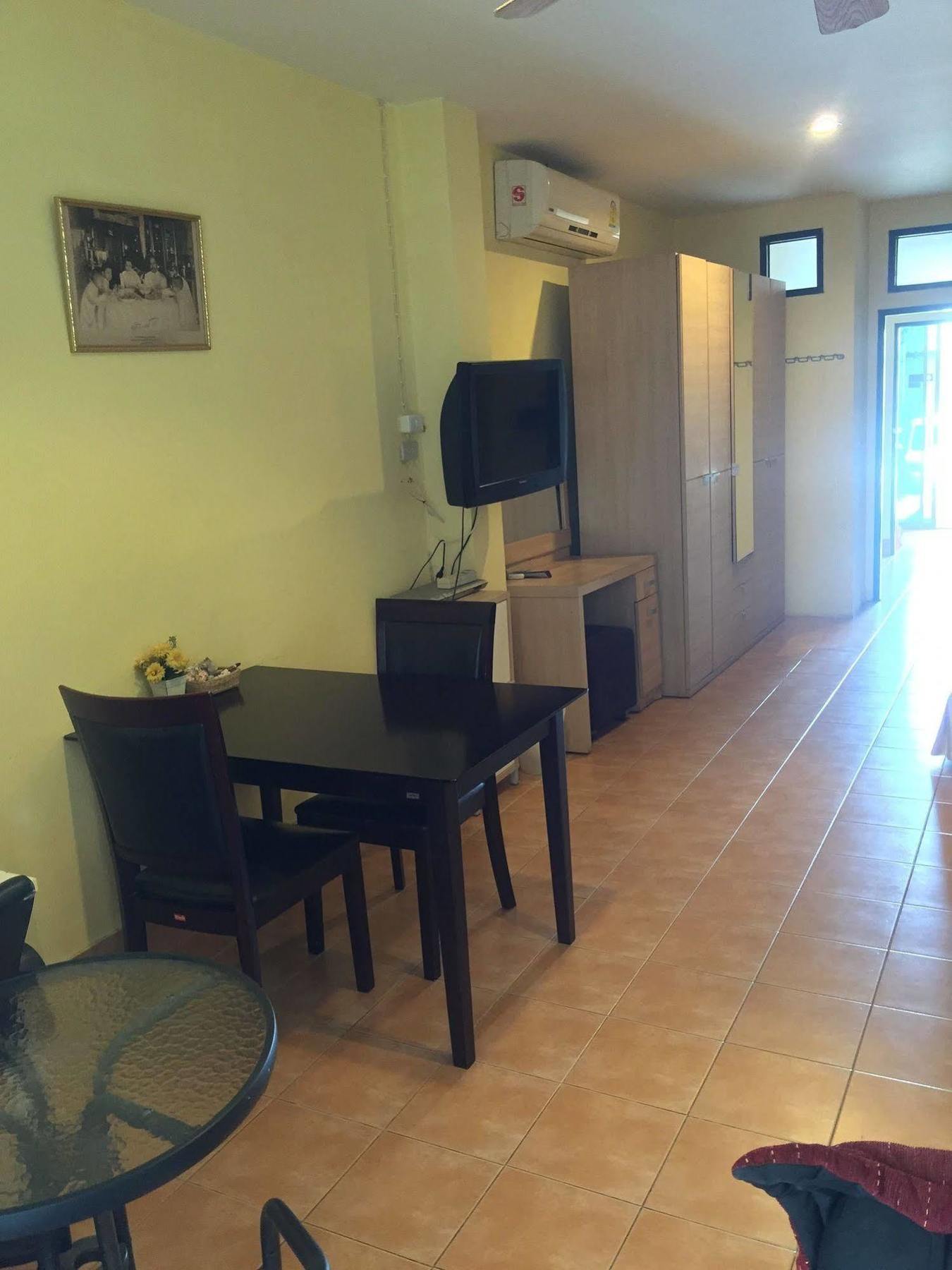 Nin Karon Guest house Phuket