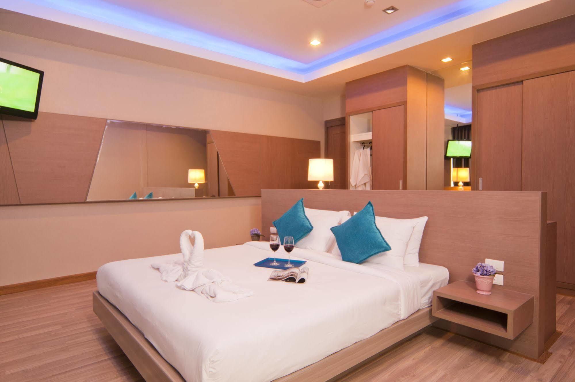 Aparthotel Ratana Platinum