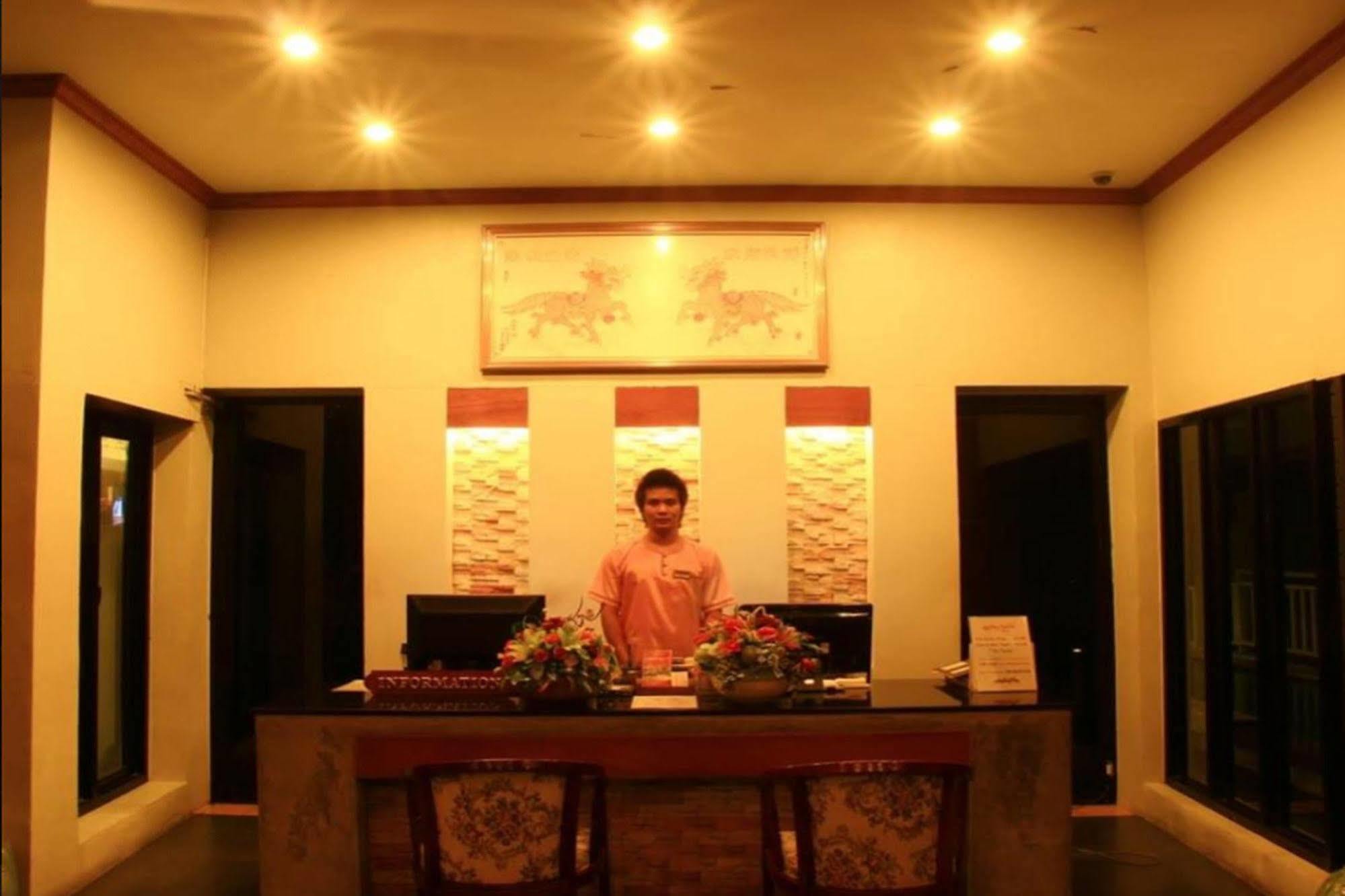 Honey Resort, 3* Pantai Kata