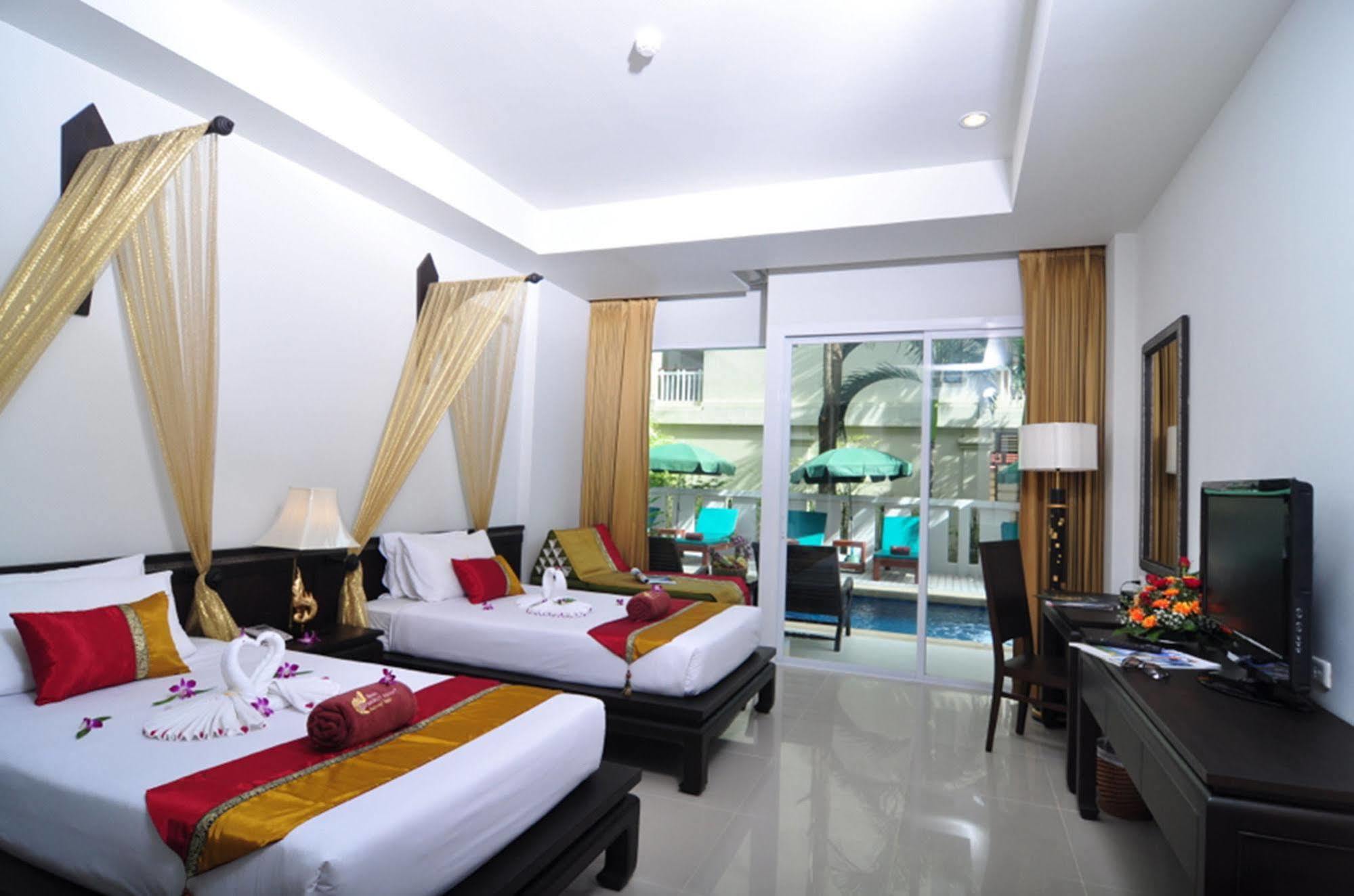 Baan Karonburi 4*