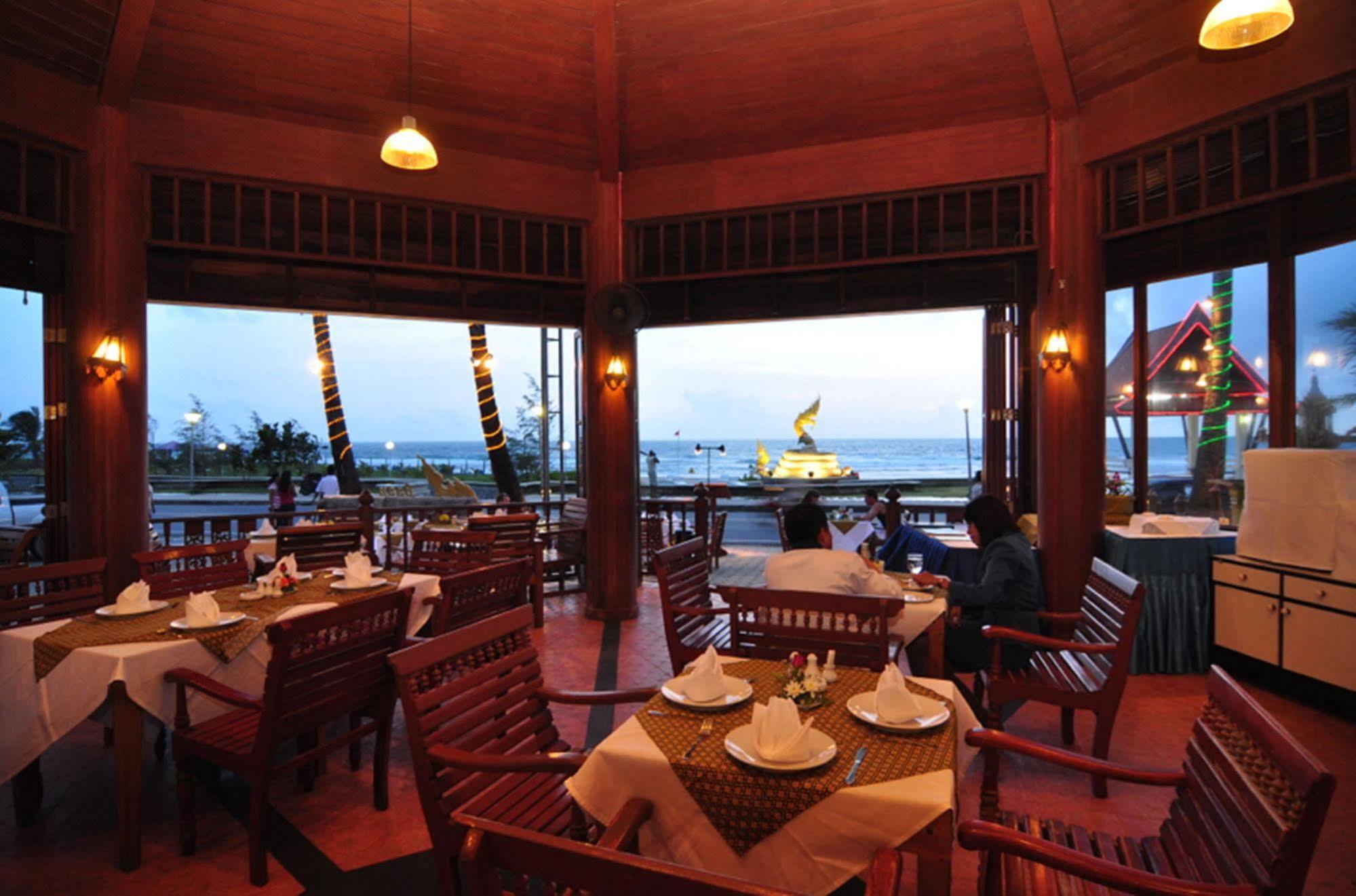 Resort Baan Karonburi 4*