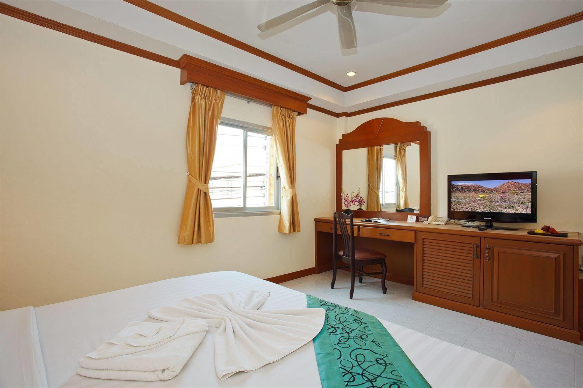 The Yim Siam 3* Patong
